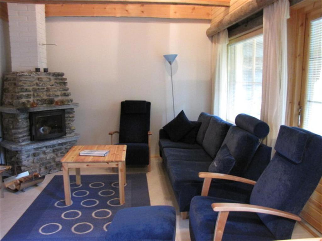 Lost Inn Cabins Akaslompolo Room photo