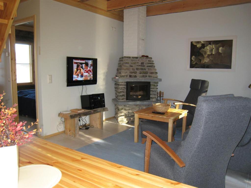 Lost Inn Cabins Akaslompolo Room photo