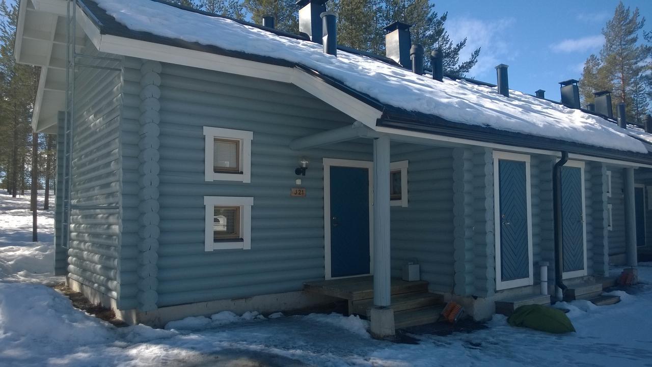 Lost Inn Cabins Akaslompolo Exterior photo